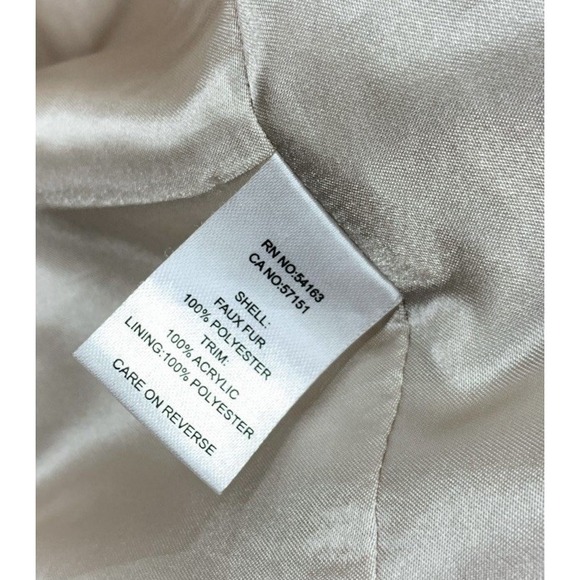 Andrew Marc New York Cream Faux Fur Jacket NWT - Picture 8 of 9